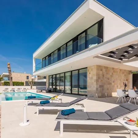 别墅 Beachfront The View With Pool Kaštela