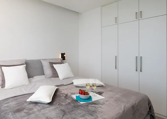 Beachfront The View With Pool Villa *